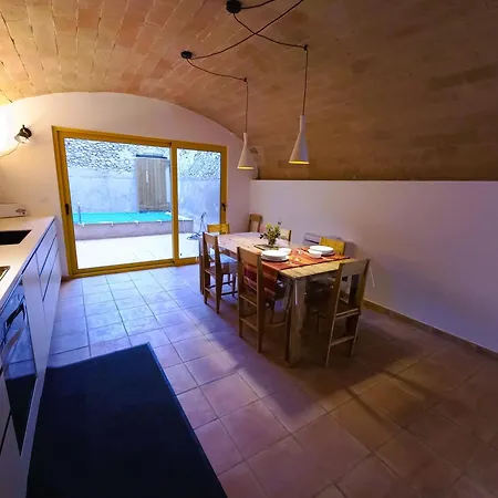 Casa Groga