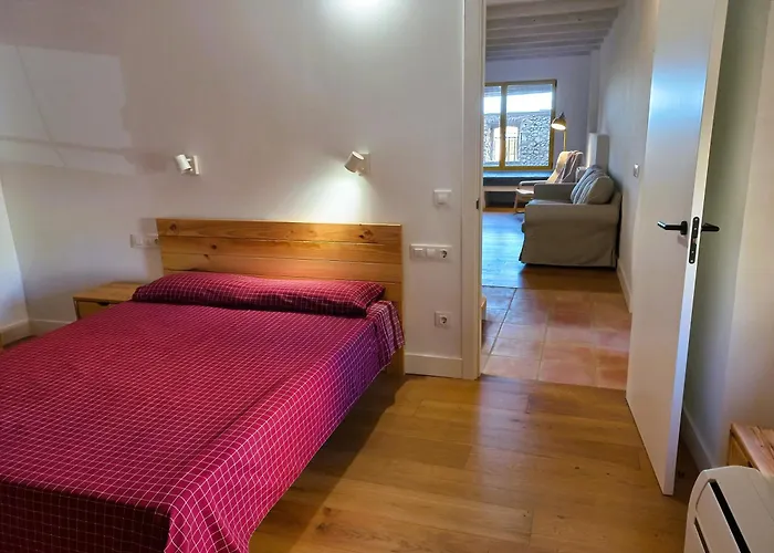 Casa Groga 펜션 Saldet