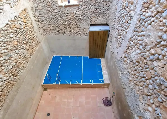 Casa Groga Vakantiehuis *